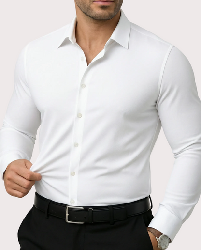 La camisa de vestir elástica