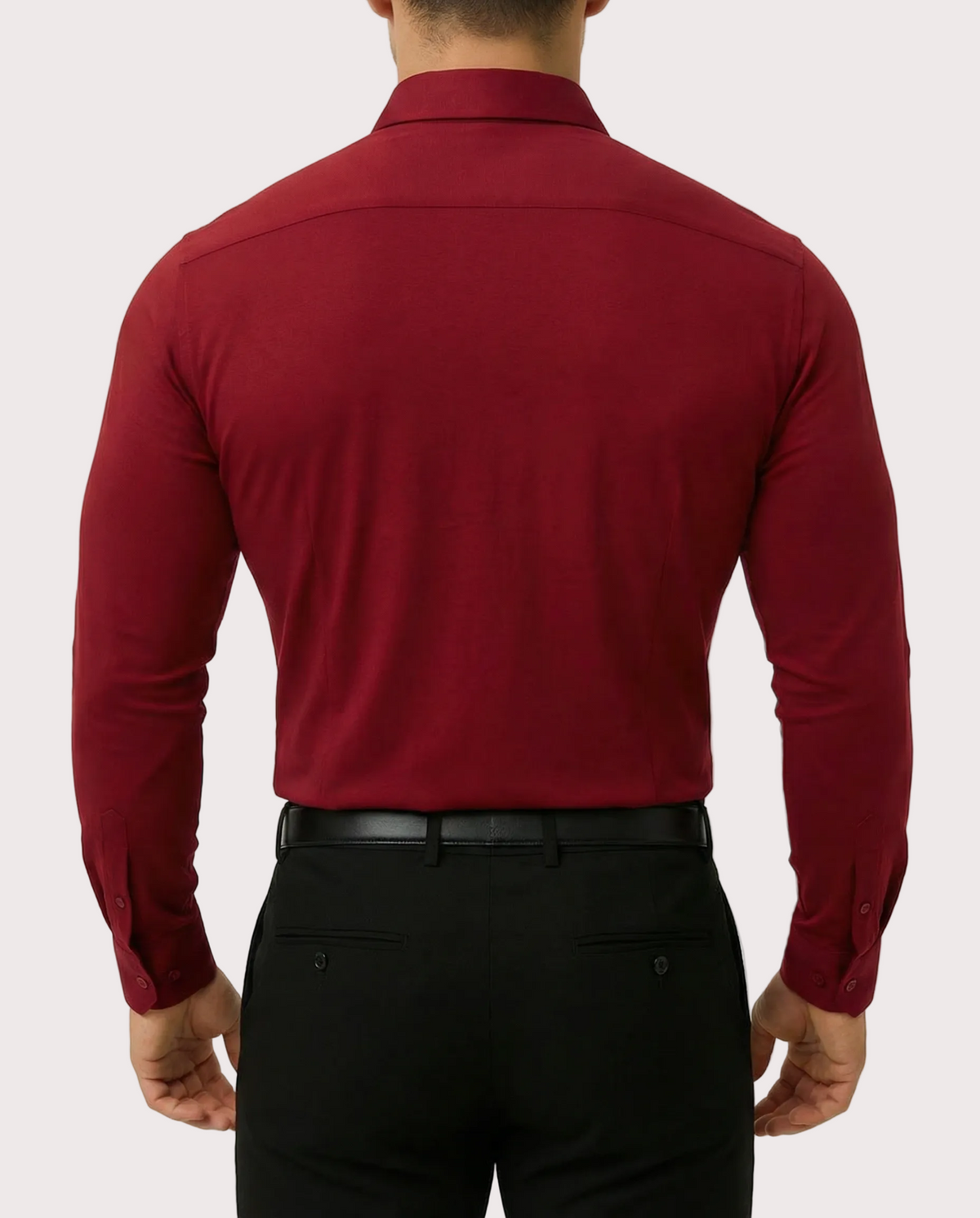 La camisa de vestir elástica
